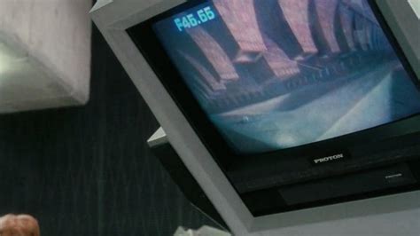 The Ending Of Total Recall Explained .